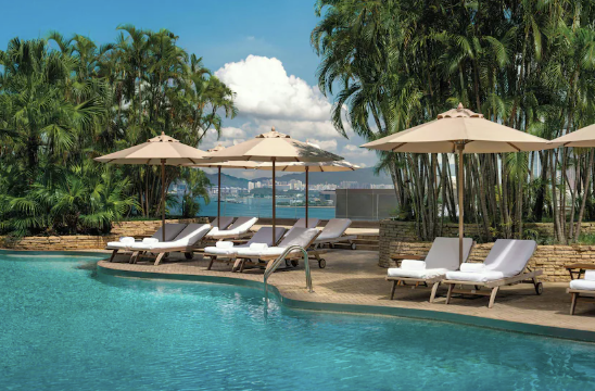 Harbour View Hotel: Luxury and Comfort with Stunning Views